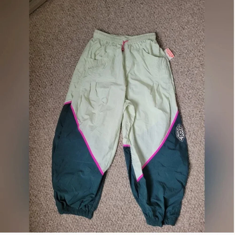 SOLD - Picture 5 of 9